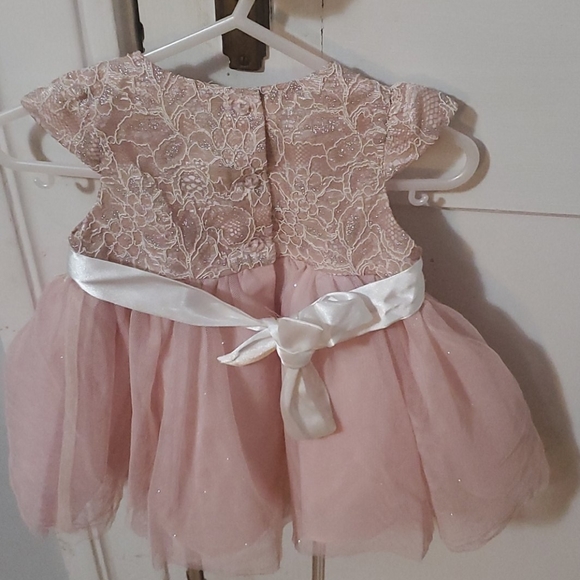 Rare edition girl dress - Picture 2 of 3